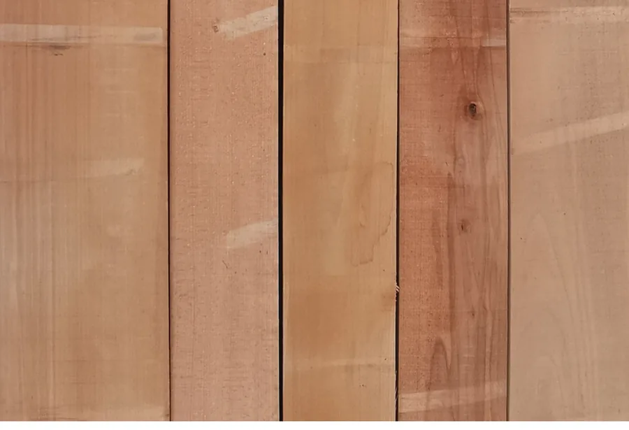 Back face of AB class beech boards with knots